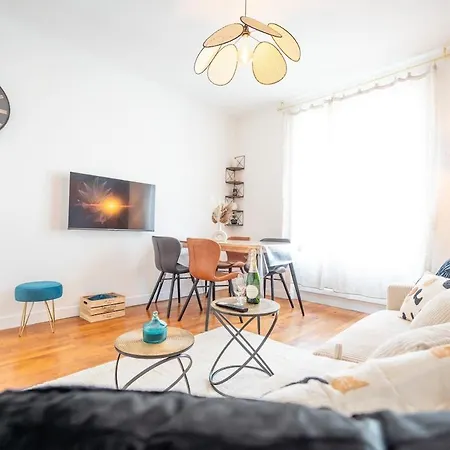 Appartement Style Pour 4 Châlons-en-Champagne Buitenkant foto